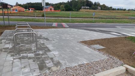 Nasloni za kolesa.